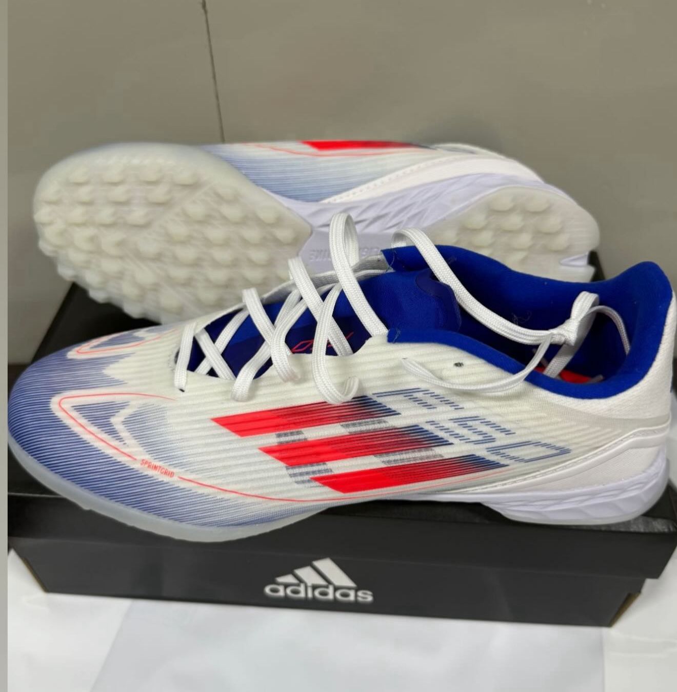 Adidas X Speedflow Turf Shoes – White/Red/Blue
